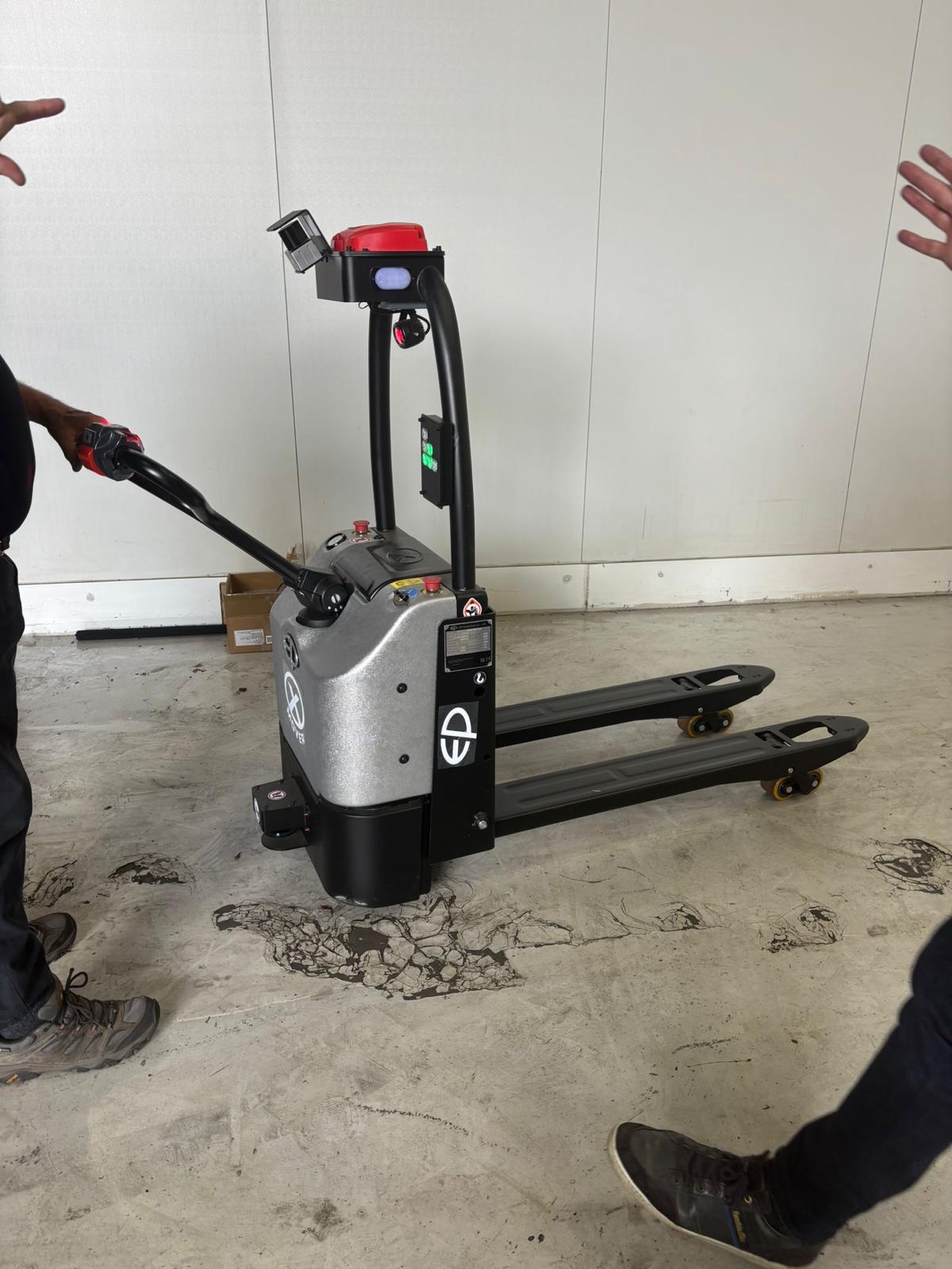 The Rise of Autonomous Forklifts: How AI Is Transforming Warehouse Operations in 2026